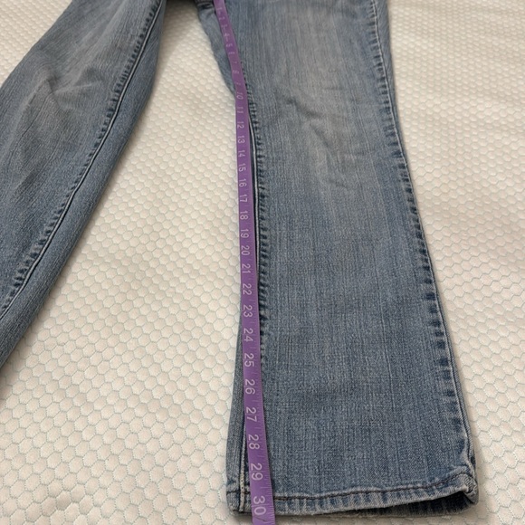 Levi’s - Picture 3 of 7